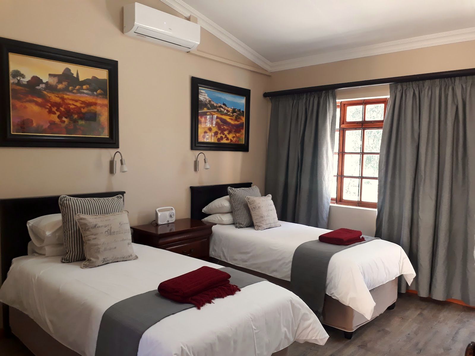 Twin rooms